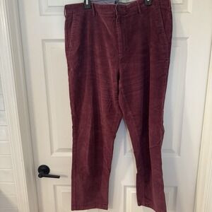 Izod Corduroy Pants Mens Sz 40x29.75 (Tag 40x32) Burgundy Red‎ Straight Leg  Dad